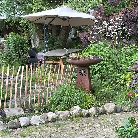 Bed & Breakfast Baumhaus Solitaer