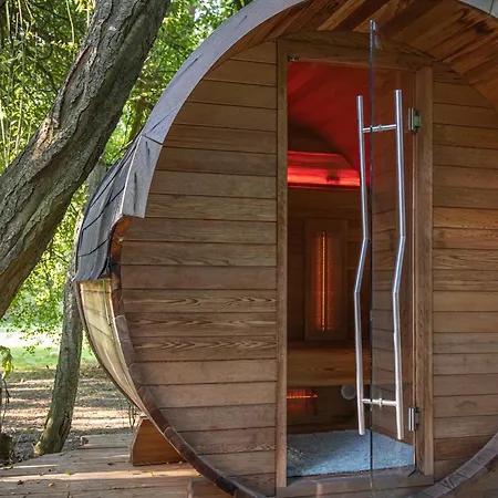 Baumhaus Solitaer Bed & Breakfast Borstel (Diepholz)